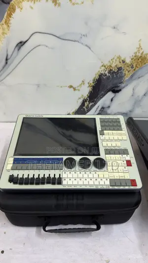 Avolites Quart Mobile
