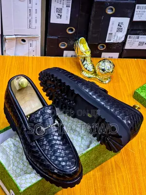 Classic Corporate Gucci