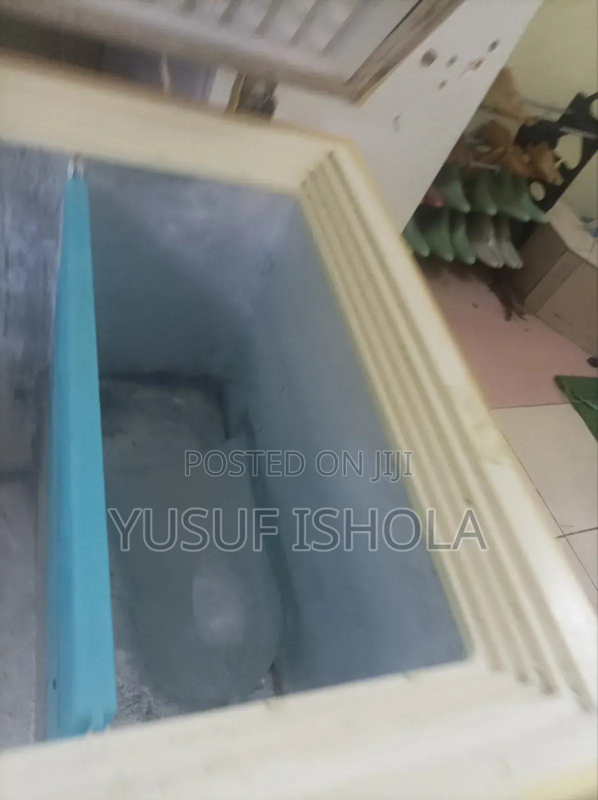 400 Litter Chest Freezer