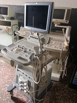 Color Doppler Ultrasound Machine - Logiq P5