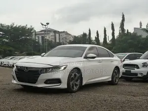 Honda Accord 2018 White