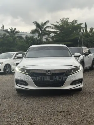 Honda Accord 2018 White