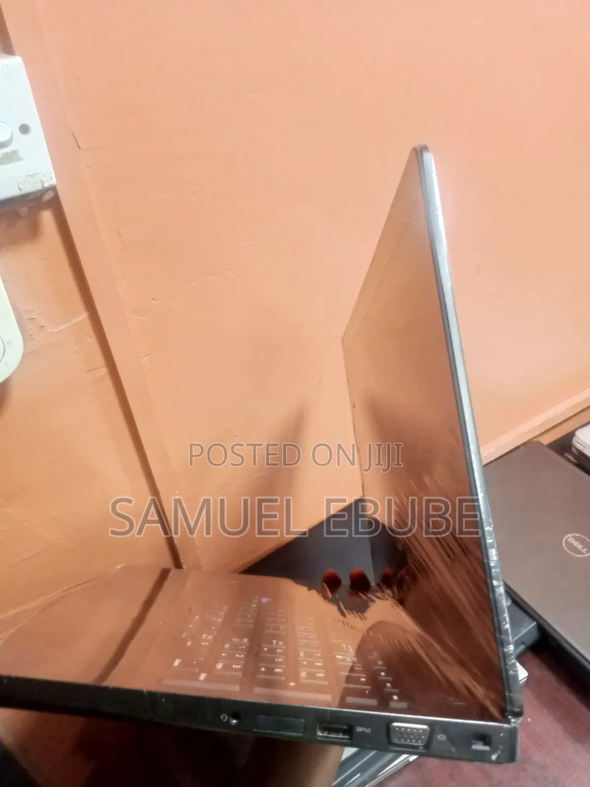 Laptop Dell Latitude 5590 8GB Intel Core i7 HDD 256GB
