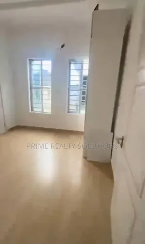 Mini Flat in Lekki Phase 1 for rent