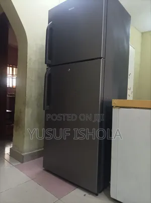 Hisense 400 Litter Refrigerator