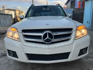 Mercedes-Benz GLK-Class 350 4MATIC 2011 White