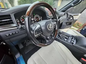 Lexus LX 2019 Black