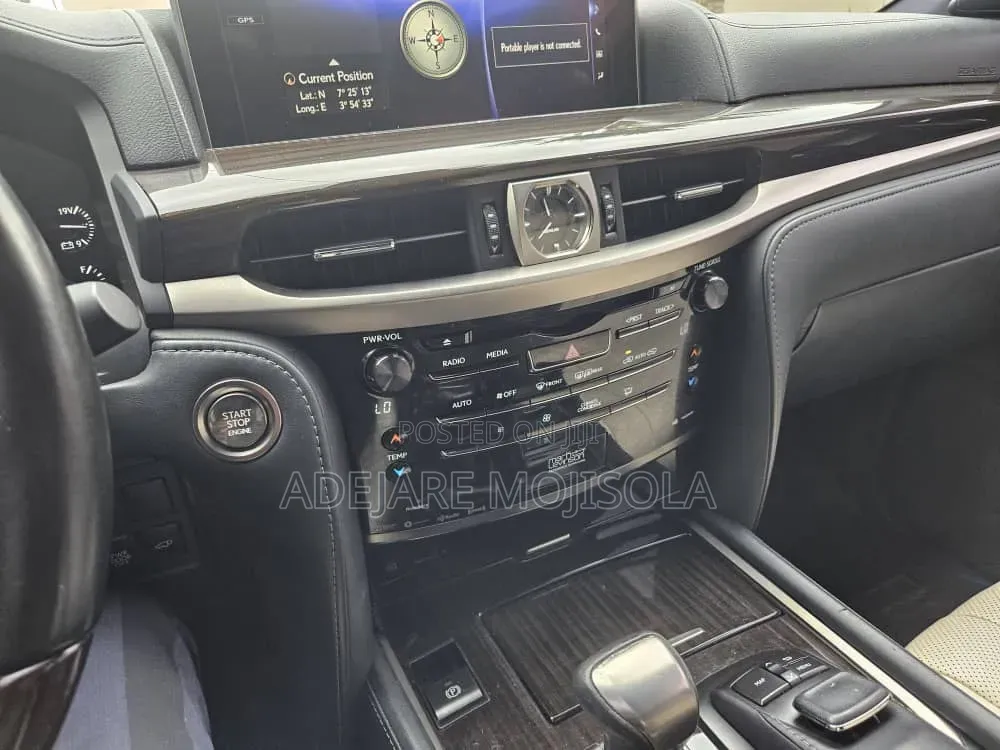 Lexus LX 2019 Black