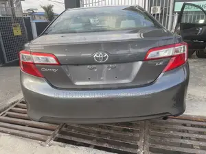Toyota Camry 2014 Gray