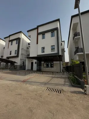 5bdrm Duplex in Kado Main Abuja for sale