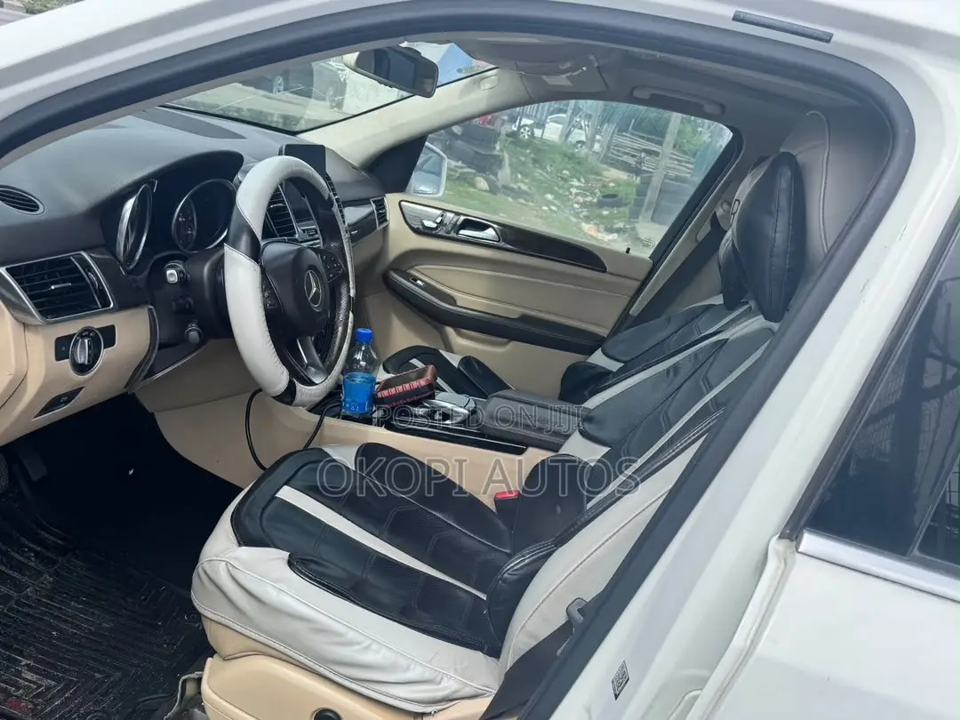 Mercedes-Benz GLE-Class 2016 White