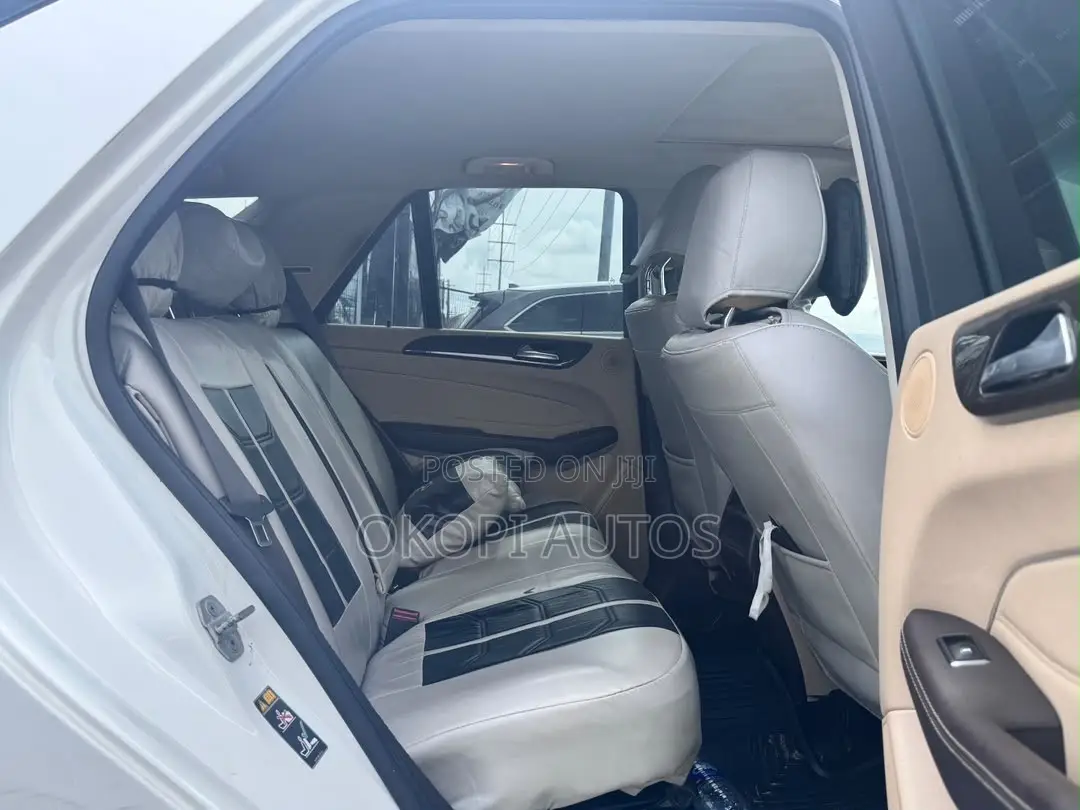 Mercedes-Benz GLE-Class 2016 White
