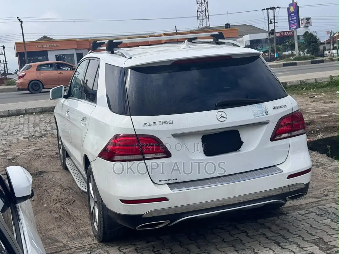 Mercedes-Benz GLE-Class 2016 White