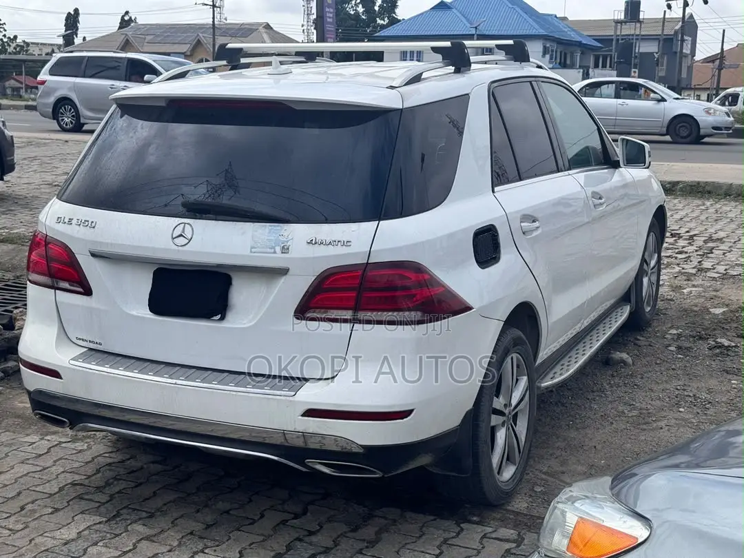 Mercedes-Benz GLE-Class 2016 White