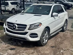 Mercedes-Benz GLE-Class 2016 White