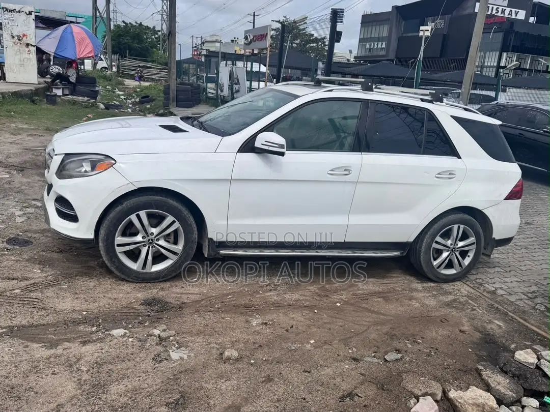 Mercedes-Benz GLE-Class 2016 White