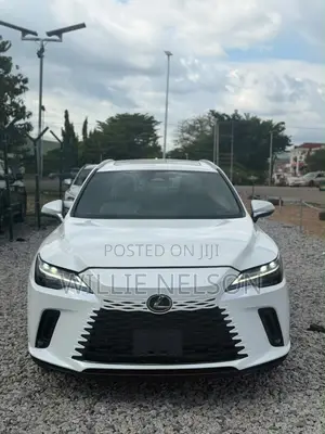 Lexus RX 350h Premium AWD 2023 White