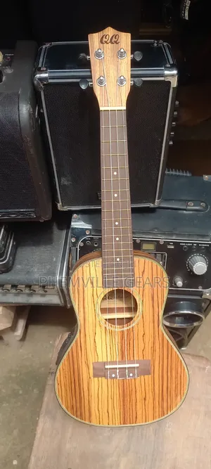 Quality Uk Used Semi Electro Ukulele