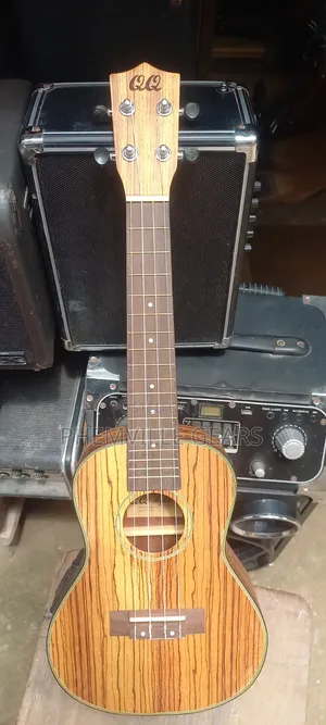 Quality Uk Used Semi Electro Ukulele