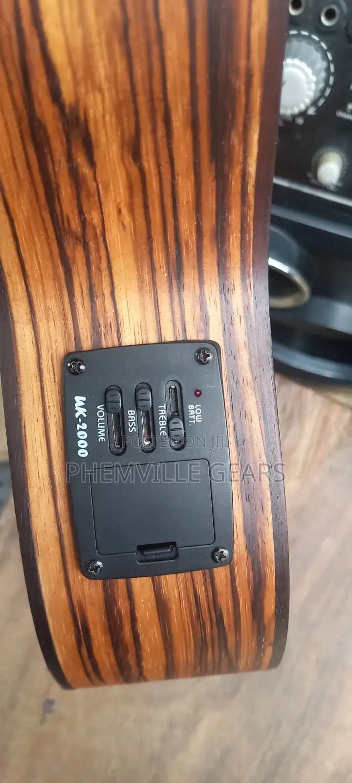Quality Uk Used Semi Electro Ukulele