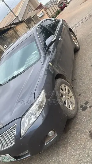 Toyota Camry 2008 Gray