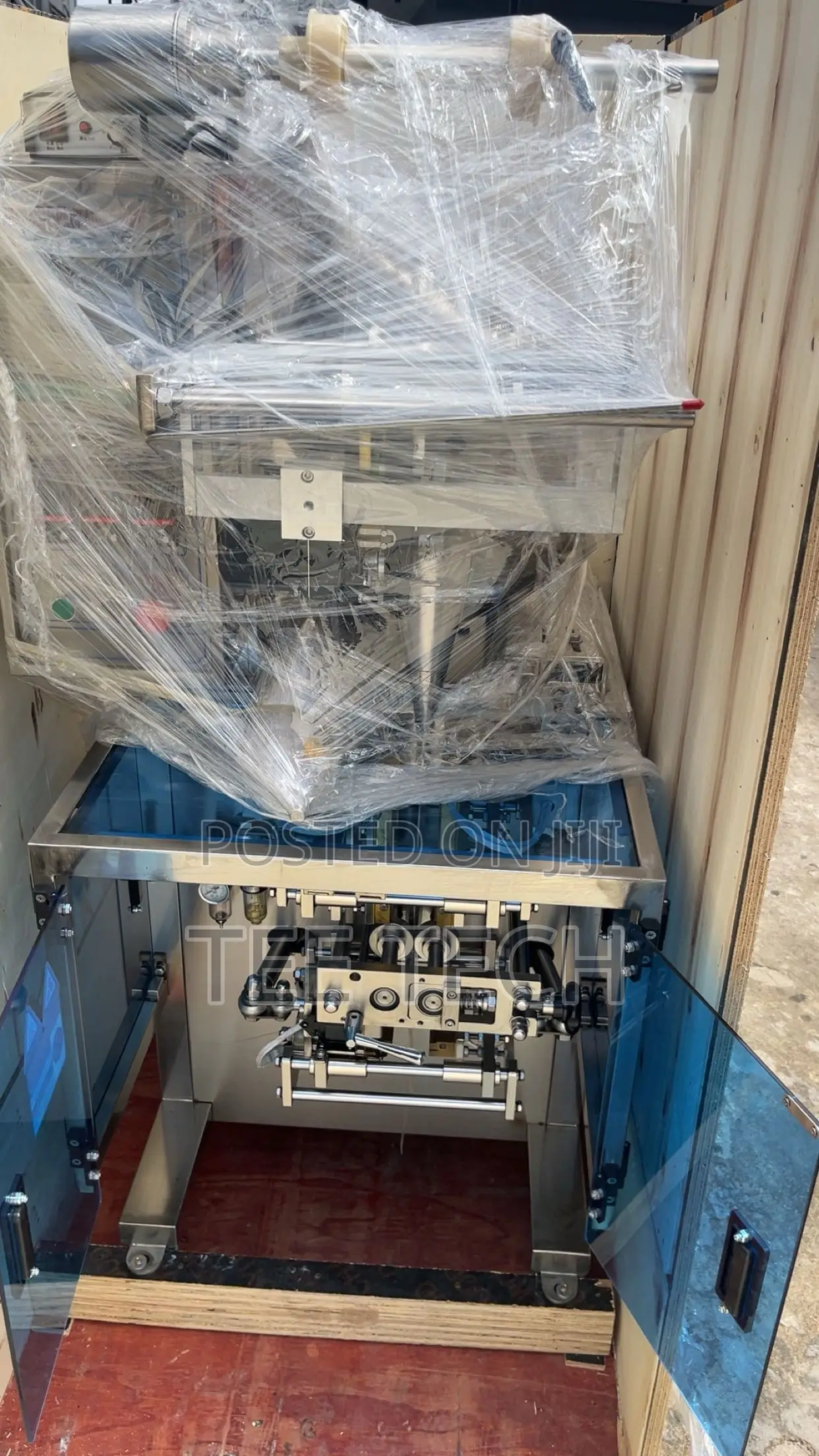 Liquid Packaging Machine for Paste or Alcohol Satchet Drink