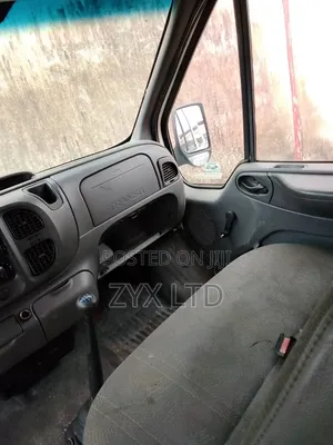 Ford Transit Connect 2005 White