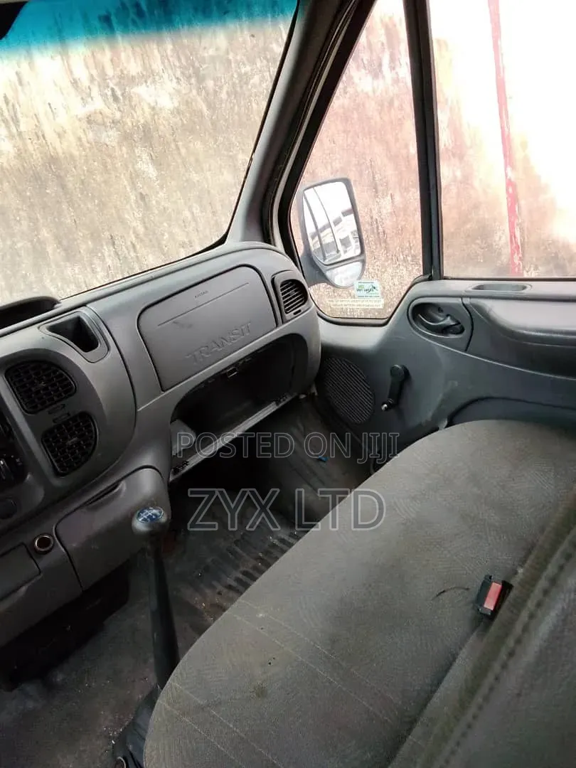 Ford Transit Connect 2005 White