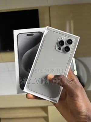 Apple iPhone 15 Pro Max 512 GB White
