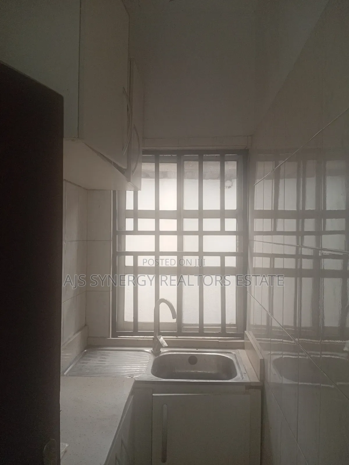 1bdrm Duplex in Lekki Phase 1 for rent