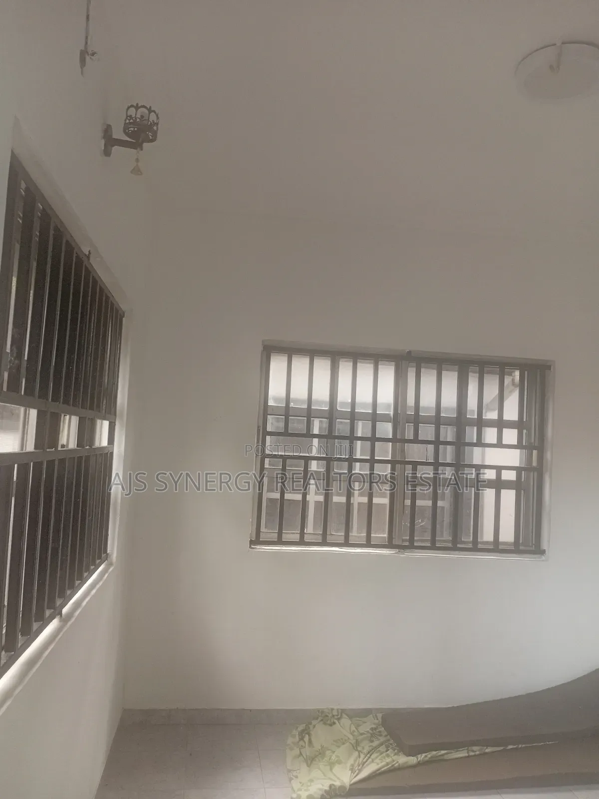1bdrm Duplex in Lekki Phase 1 for rent