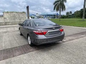 Toyota Camry LE 4dr Sedan (2.5L 4cyl 6A) 2016 Brown