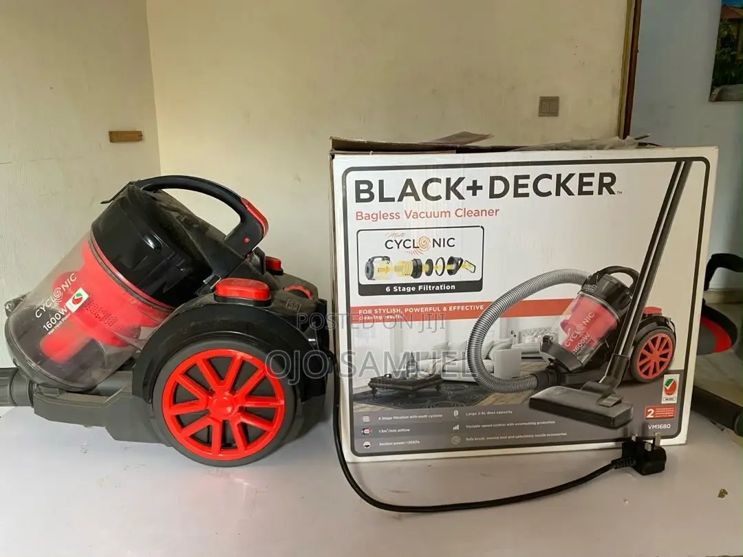Black and Decker Vaccum Cleaner 1600w