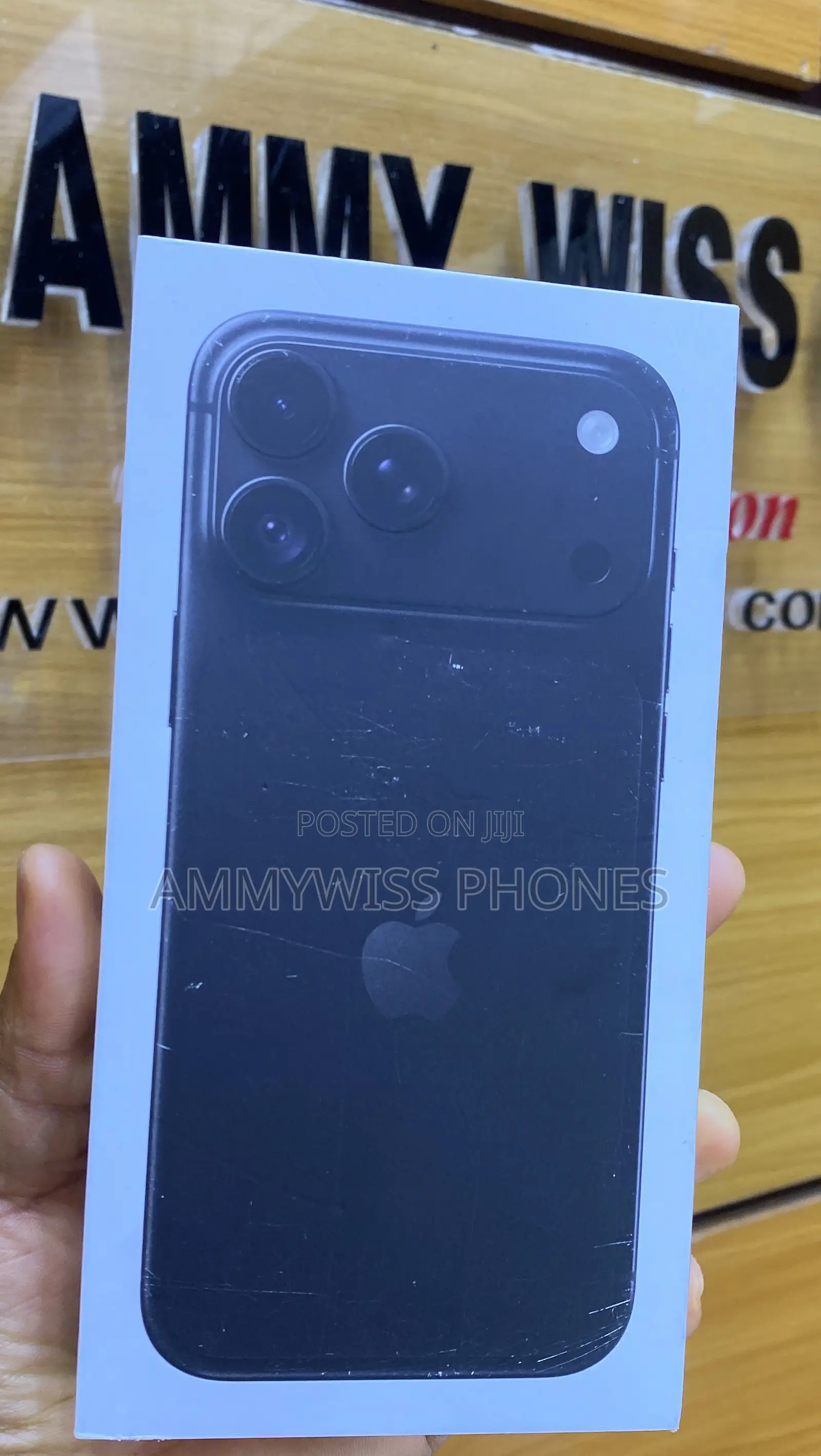 New Apple iPhone 18 Pro Max 1 TB Black