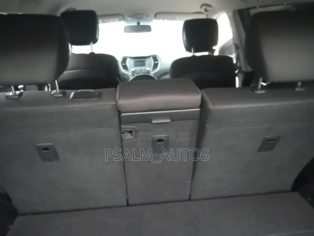 Hyundai Santa Fe 2018 Blue