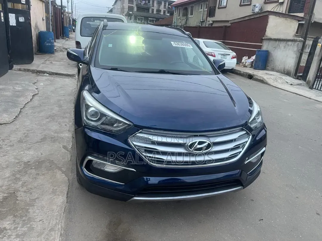 Hyundai Santa Fe 2018 Blue
