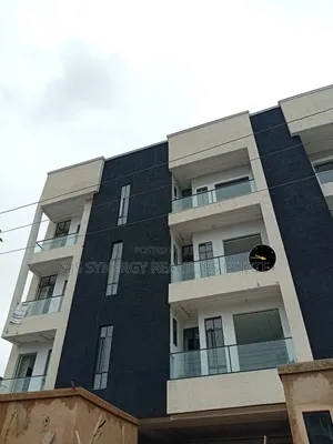 2bdrm Apartment in Lekki Phase 1 for sale