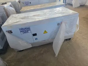 A Brand New Perkins England Diesel Soundproof Gen 15kva 100%copper Coi