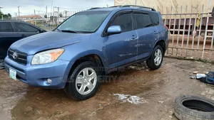 Toyota RAV4 2.4 2008 Blue