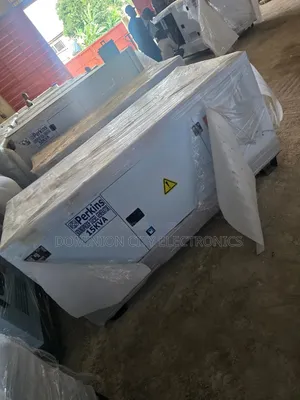 Powerful Perkins Diesel Soundproof Generator 15kva 100%copper Coil