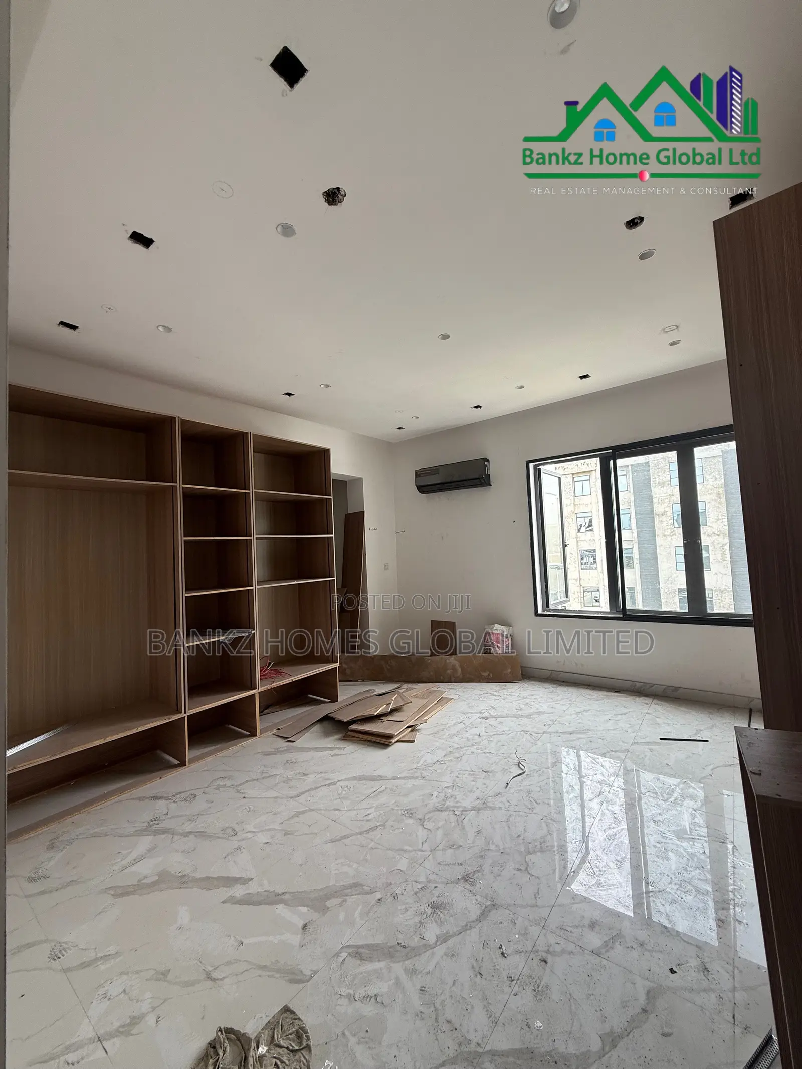 5bdrm Duplex in Lekki Phase 1 for rent