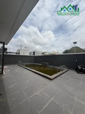 5bdrm Duplex in Lekki Phase 1 for rent