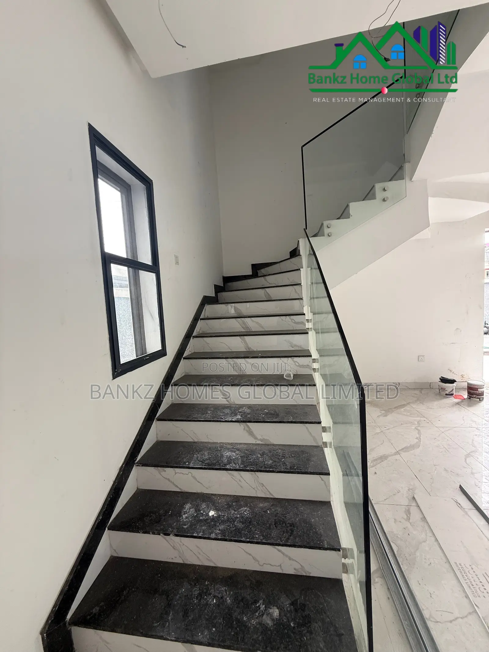 5bdrm Duplex in Lekki Phase 1 for rent