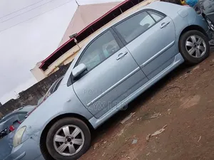 Toyota Corolla 2005