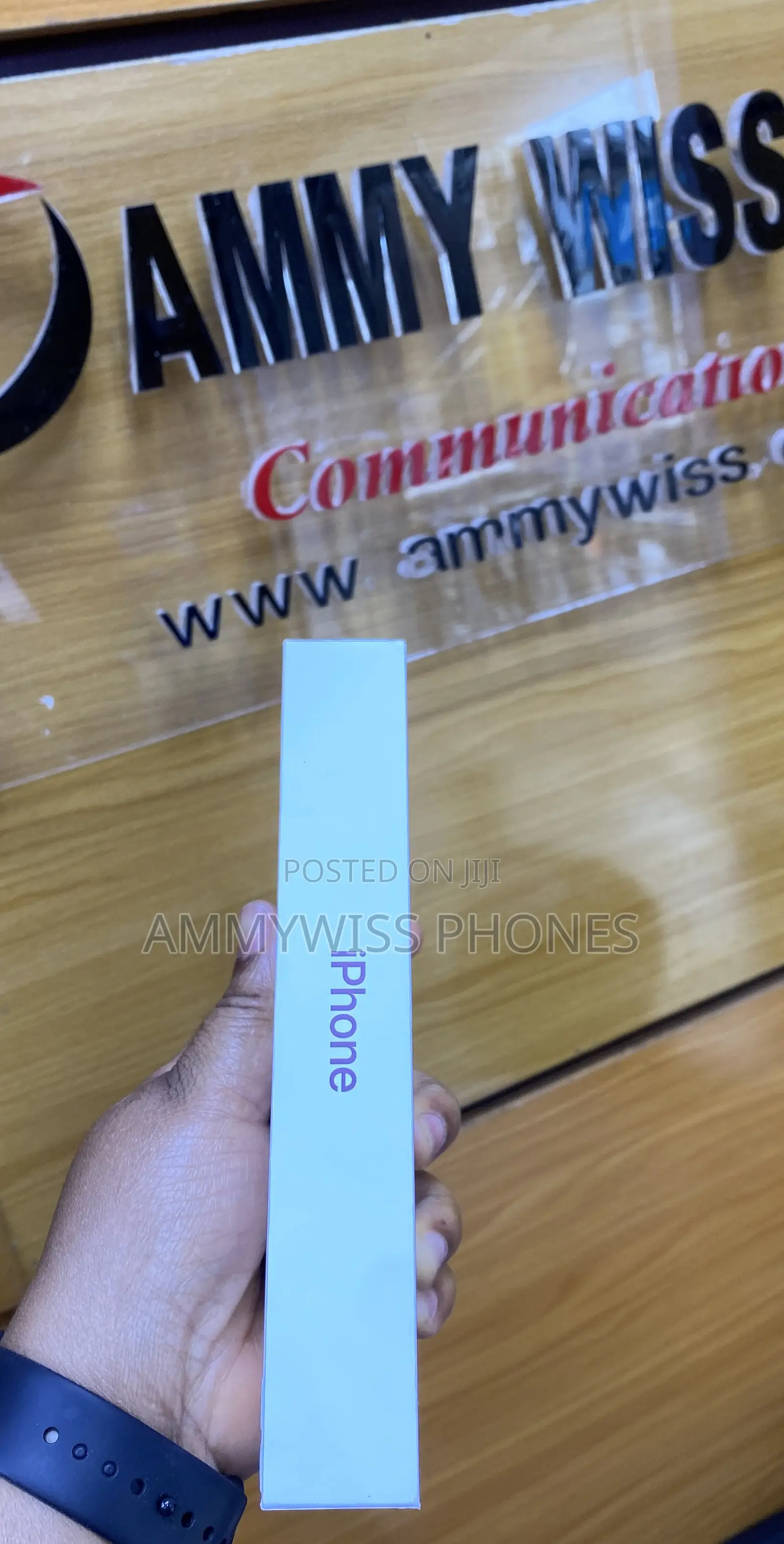 New Apple iPhone 18 Pro Max 256 GB Red