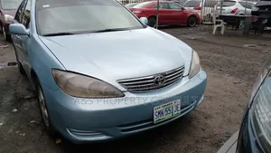 Toyota Camry LE 4dr Sedan (2.4L 4cyl 5A) 2006 Blue