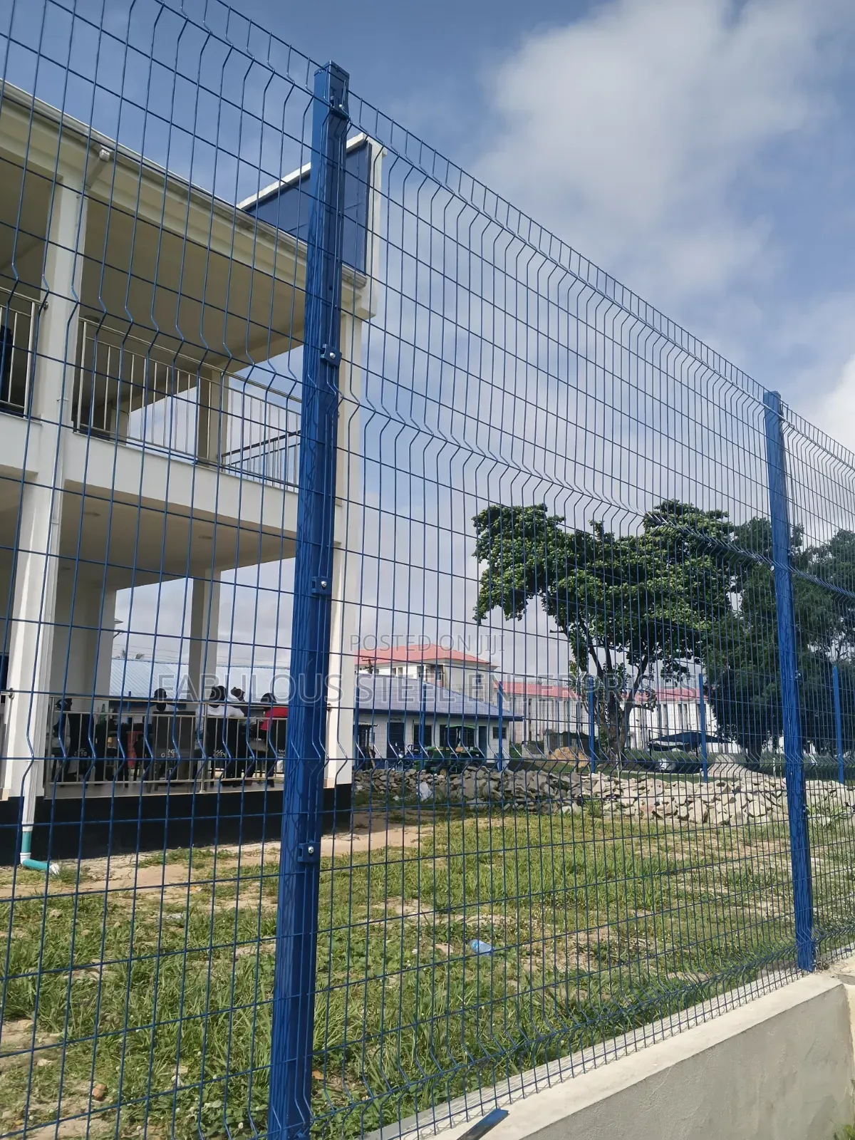 2 X 4 Wire Mesh 8ft Height by 9ft Length