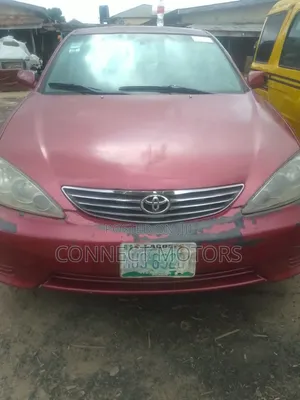 Toyota Camry 2005 Red