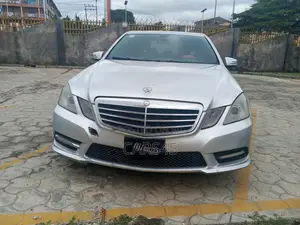 Mercedes-Benz E350 2012 Silver