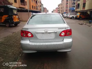 Toyota Corolla 2006 Silver